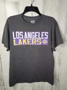 Majestic NBA Los Angeles LAKERS Kobe Bryant 24 Graphic T Shirt Size Medium Mamba - Picture 1 of 5