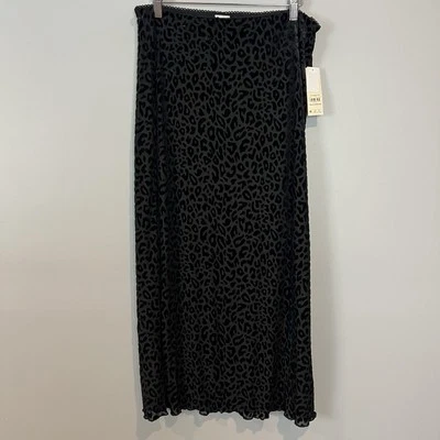 Black Leopard Velvet Burnout Midi Skirt Size Medium No Boundaries NWT - Image 1 of 4