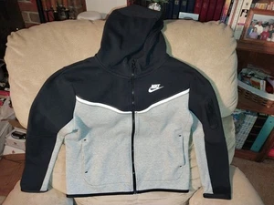 Nike Sportswear Tech Fleece Hoodie Kids Youth L+ Black Gray Full Zip Jacket - Picture 1 of 9