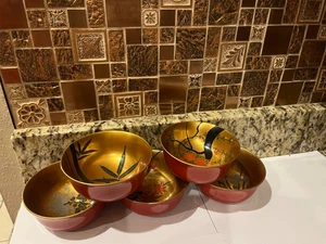 Vintage handbemalte japanische Lackwaren Sake Tassen 4 Stück Gold Rot  - Bild 1 von 3