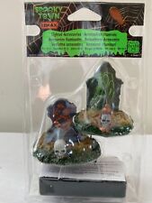 LEMAX Spooky Town BACKLIT TOMBSTONES  #24467 NEW.  RETIRED IN 2016.