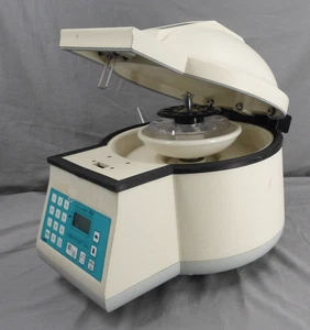 100% 90-DAY-WARRANTY CLAY ADAMS 2001 CENTRIFUGE WITH ROTOR FREE SHIP WATCH VIDEO - Picture 1 of 21