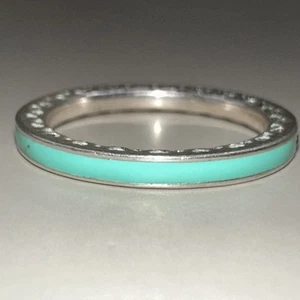Pandora Radiant Hearts Green Enamel Sterling Silver Ring Size 7.5 (2.11g) - Picture 1 of 6