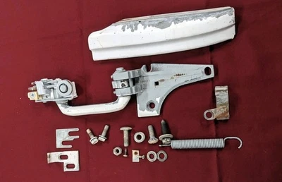 Раздвижная дверь фургона 1984-1996 Chevrolet GMC G10 G20 G30 6 дюймов роликовый рычаг в сборе - Изображение 1 из 4