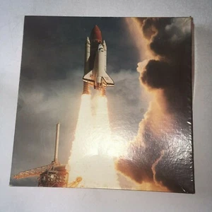 Space Shuttle Discovery Vintage 1988 Hoyle Return To Space NASA Puzzle 550 vollständig - Bild 1 von 6