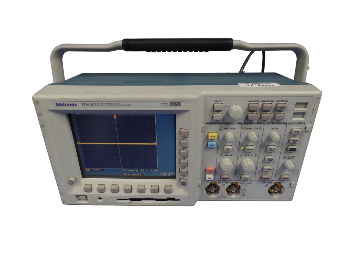 Tektronix Oscilloscopes & Vectorscopes for sale | eBay Tektronix Oscilloscopes & Vectorscopes for sale | eBay
