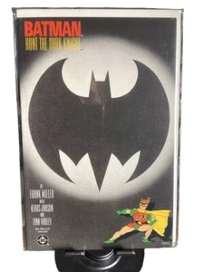 The Dark Knight Returns 1. Cover App. Robin (Carrie Kelley), Death of Joker🔑 - Bild 1 von 9