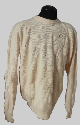 Neiman Marcus made in Scotland cream 100% cashmere crewneck sweater XL - Image 1 of 4