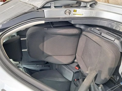 2015 Volkswagen Jetta Front Driver Seat Belt Retractor - Used, No Buckle Foto 1 de 4