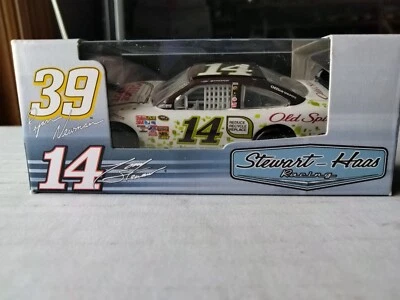 Tony Stewart 2010 #14 Office Depot Go Green Chevy Impala 1/64 Copa NASCAR Foto 1 de 4