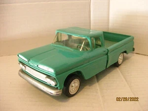 1960 CHEVROLET FLEETSIDE PICKUP 1/25 scale - PROMO AQUA - Picture 1 of 10