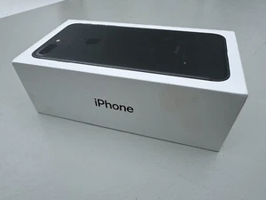 Original Apple iPhone 7 Plus 128GB empty box ONLY w/o charging cable or plug - Zdjęcie 1 z 6