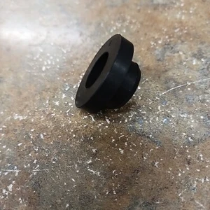 OJAL DE COMBUSTIBLE Scag genuino FABRICANTE DE EQUIPOS ORIGINALES, KELCH ROV, P/N 486906/484285 - Imagen 1 de 6