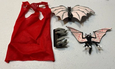 ToyBiz 1996 Cómics Spiderman Guerras de Vampiros Hombre Araña Piezas de Murciélago Armas Foto 1 de 4