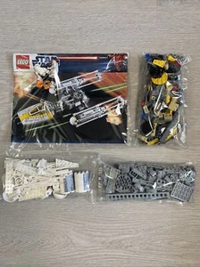 LEGO Star Wars: 9495 GOLD LEADER'S Y-WING STARFIGHTER (Juego completo de piezas) - Imagen 1 de 3