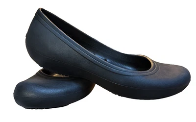 Zapatos planos de ballet CROCS At Work icónicos cómodos negros para mujer 8 205074 Foto 1 de 4