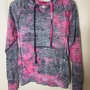 Momentum Performance Outfitters Women Sz Small Hoodie Tie Dye Pink Glen Arbor MI - Picture 1 of 4