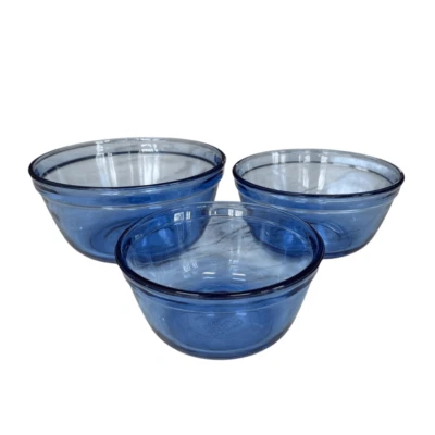 Anchor Hocking Ovenware Cobalt set of 3 Mixing Bowls 1, 1, 2-Qt oven safe - Image 1 of 4