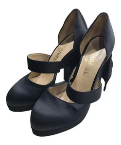 Chanel Women's Round Toe Platform Pumps in Black size 36.5 - Picture 1 of 10