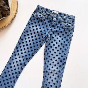 • Levi's 711 Skinny Velvet Polkadot Jeans • Size 12 - Picture 1 of 6