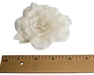 Large ivory fabric rose Flower for Fascinators Hat Making DIY Crafts Millinery - Imagen 1 de 3
