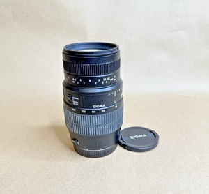 Sigma 70-300mm AF 1:4-5.6 Macro Long Kamera Objektiv für Canon EF MT - UNGETESTET - Bild 1 von 6