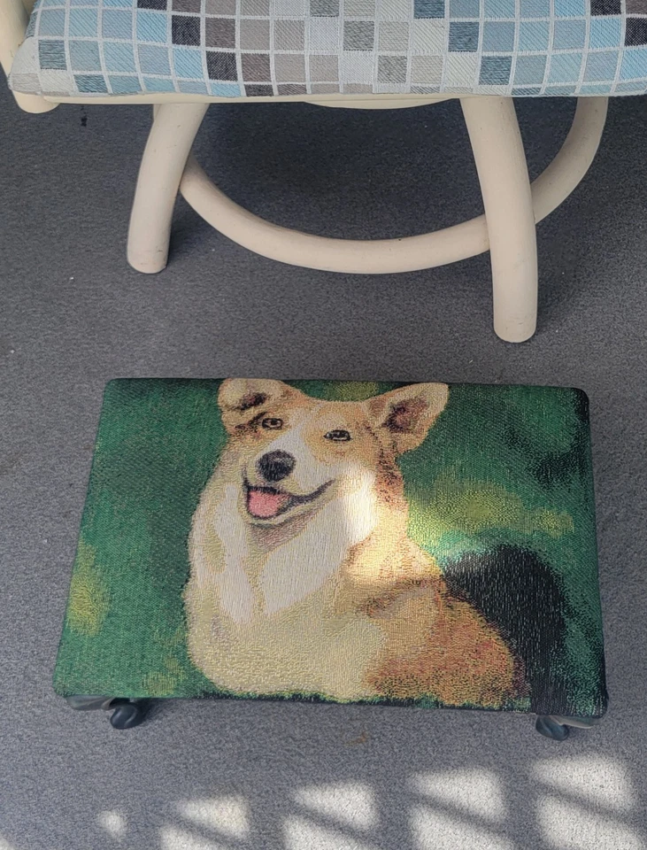Vintage Tapestry Foot Stool w/Curved Metal Legs Linda Pickens Welsh Corgi Design - Image 1 of 4