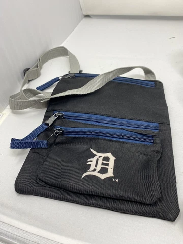 Detroit Tigers Canvas Crossbody Bag 9x7 Cover