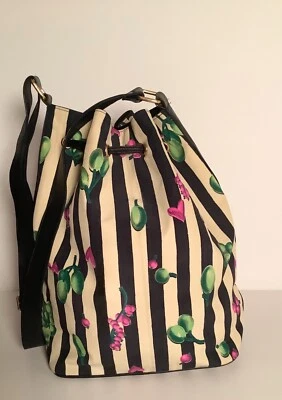 Vintage Bally Dark Navy Cream Stripe Pink Heart Olive Drawstring Handbag - Image 1 of 4