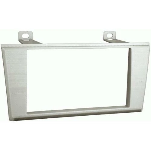 Metra 95-5000S Silver Double DIN Stereo Dash Kit for 2000-2006 Lincoln LS - Image 1 of 1