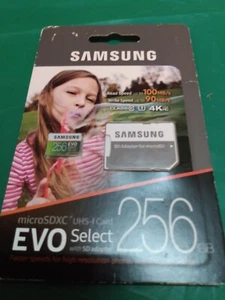 Carte mémoire et adaptateur Samsung 256 Go EVO Select MicroSDXC UHS-I MB-ME256GA/AM NEUF - Photo 1/2