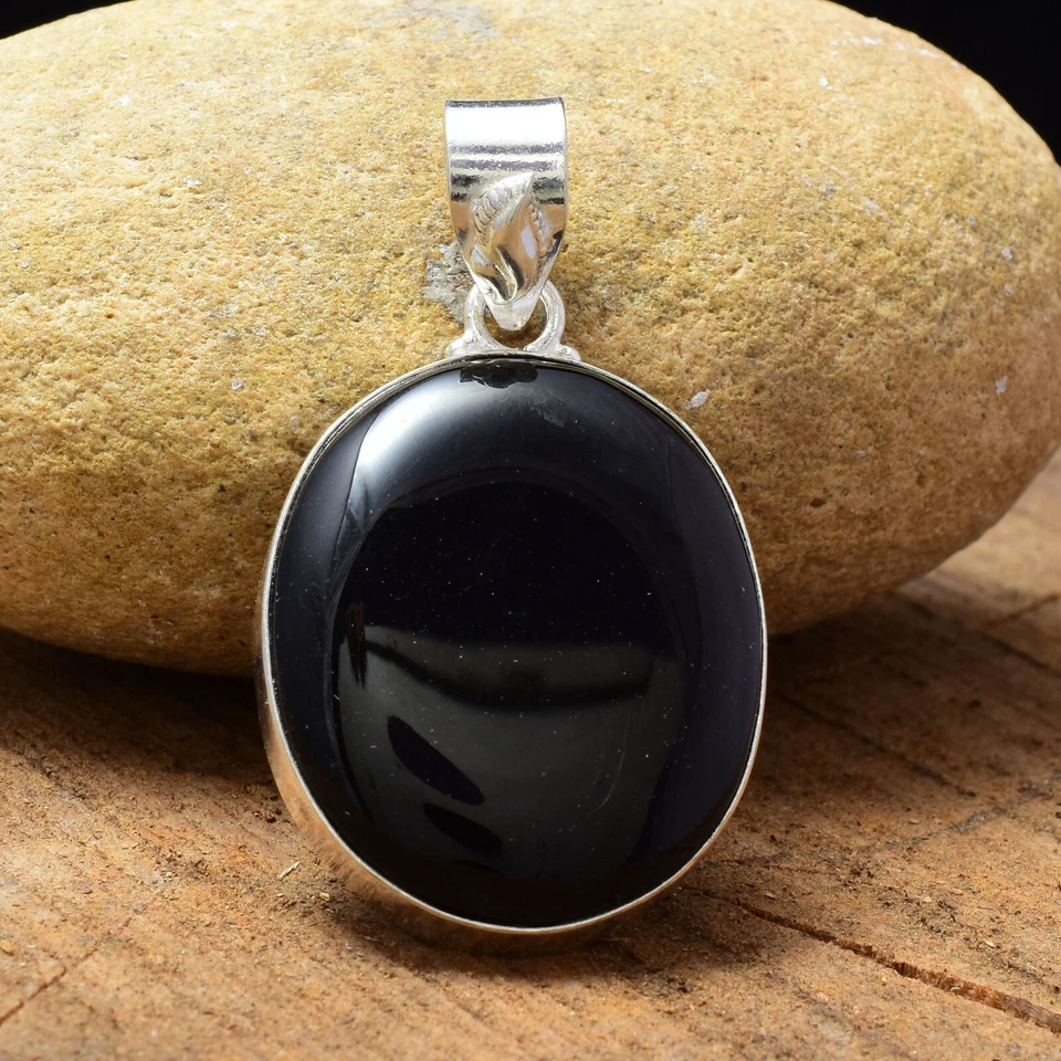 Ciondolo Ovale Fatto A Mano In Argento Sterling 925 Con Gemma Di Onice Nero - Immagine 1 di 3