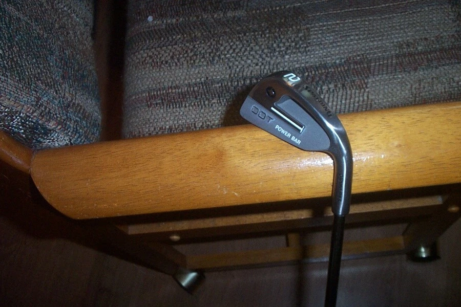 BRAND NEW Spalding Dot Power Bar steel shaft mens 2 iron  RH  - Image 1 of 2