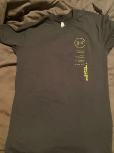 RARE!! twenty one pilots SIZE S t-shirt BRAND NEW 2018 London Brixton - Picture 1 of 4