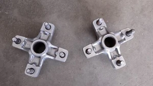 Yamaha Blaster Rear Hubs refinished Silver - Picture 1 of 4
