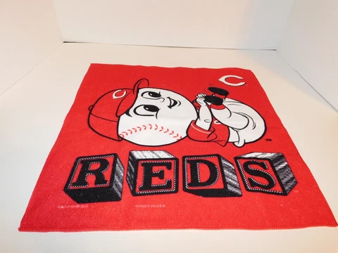 Cincinnati Reds Baby Rally Towel by Wincraft 2014 Cover