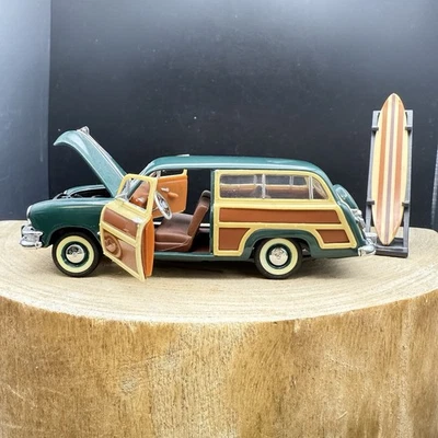 Franklin Mint 1:43 1949 Ford Woody Wagon Custom w/ Surfboard Diecast Car 1987 - Image 1 of 4