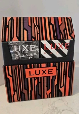 Luxe Boxed Set of 12 Int'l City Travel Guides Accordions.  - Image 1 of 4