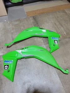 Seitenverkleidung Kfx 450 r Quad Kawasaki rechts & links - Bild 1 von 2