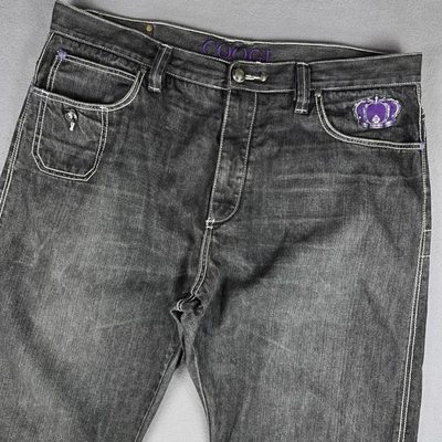Jeans Coogi Para Hombre 42x35 Negro Púrpura Bordado Corona Calce Relajado Pierna Recta Foto 1 de 4