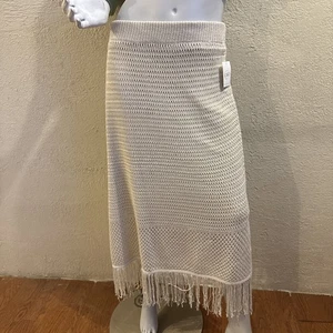 Cato Womens  Plus Size Skirt Size 22/24 Beige Glitter Waist-42” Length-29” NEW - Picture 1 of 10