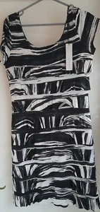 Roman Bodycon Dress Black White Layered Ruffle Lined Size 14 - Picture 1 of 13