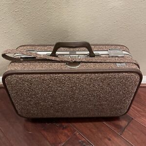 Amelia Earhart Tweed Vintage Luggage Made For The Baltimore Luggage Company