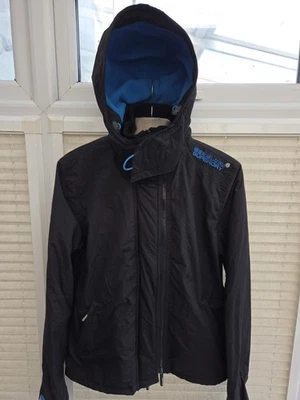 Windcheater-Mantel Herren XL Extra Large Superdry schwarz und blau mit Kapuze. Guter Zustand - Bild 1 von 4