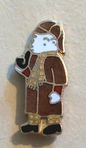 Vintage Rupert the Bear Sherlock Holmes/ enamel badge/pin/ very small - Picture 1 of 2