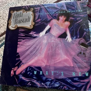 Linda Ronstadt "What's New" LP - Picture 1 of 4