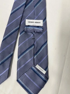 Corbata Giorgio Armani Lujo 100% Tradicional Rayas Púrpura Tono Azul Foto 1 de 4