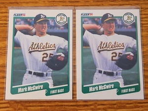 LOT OF TWO 1990 Fleer Oakland Athletics Baseball Card #15 Mark McGwire - Bild 1 von 2