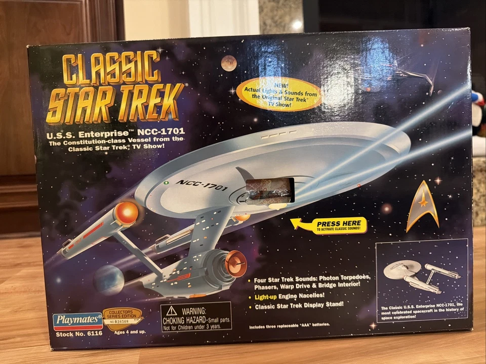 Nuevo 1995 Playmates Classic Star Trek USS Enterprise NCC-1701 Edición Coleccionista Foto 1 de 4