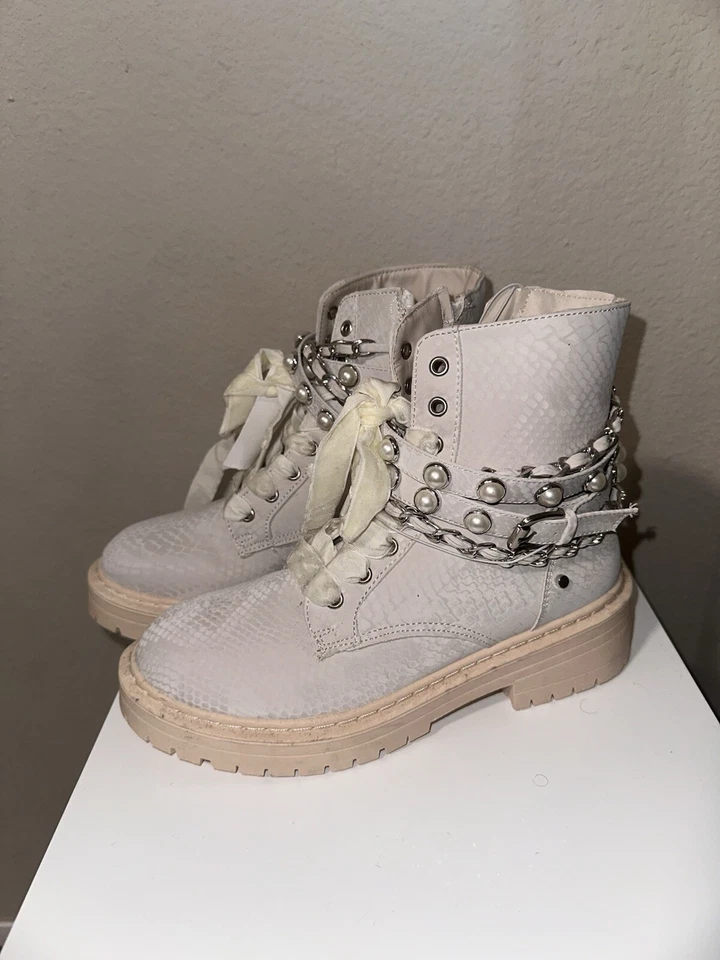 Botas de mujer Ivory Snake talla 7 Foto 1 de 1